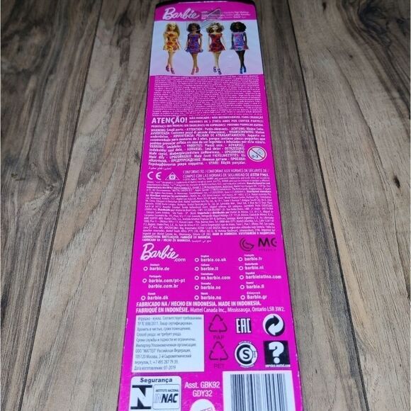 Barbie GDY32 African-American Doll in Multicolor Party Dress New 2018 - Picture 5 of 8